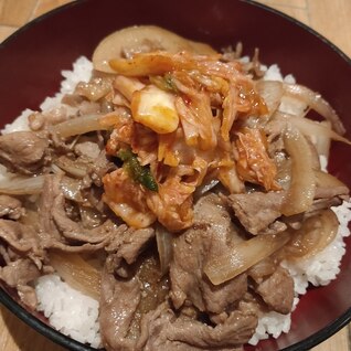 キムチ豚丼